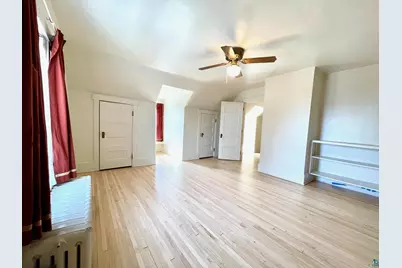 124 N 24th Ave E, Duluth, MN 55812 - Photo 56