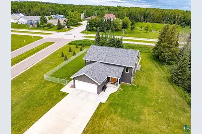 1225 Hidden Springs Ln, Two Harbors, MN 55616 - Photo 4