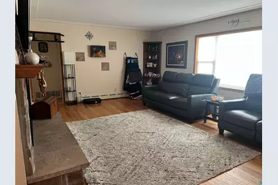 27 S 5th St W, Aurora, MN 55705 - Photo 4