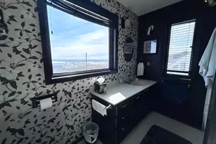 1232 W 5th St, Duluth, MN 55806 - Photo 14