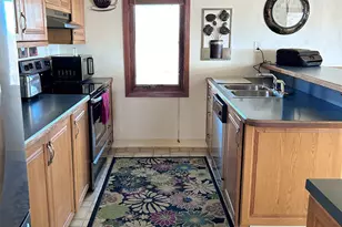 1232 W 5th St, Duluth, MN 55806 - Photo 6