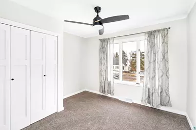 555 Park St, Duluth, MN 55803 - Photo 22