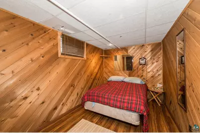 226 W College St, Duluth, MN 55812 - Photo 14