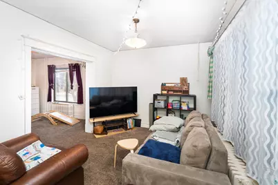 301 S 59th Ave W, Duluth, MN 55807 - Photo 8