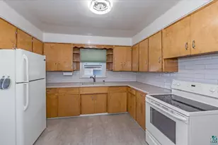 309 96th Ave W, Duluth, MN 55808 - Photo 2