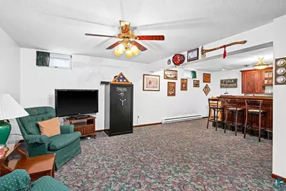 3241 Commonwealth Ave, Duluth, MN 55808 - Photo 40