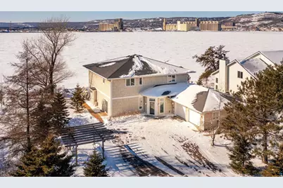 312 Harbor Point Cr, Duluth, MN 55802 - Photo 4