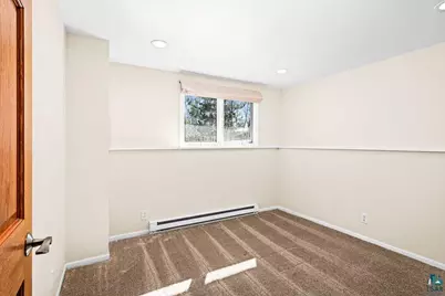 4101 Colorado St, Duluth, MN 55804 - Photo 16