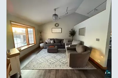 714 Creekside Cr, Duluth, MN 55811 - Photo 4