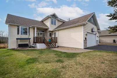 714 Creekside Cr, Duluth, MN 55811 - Photo 1