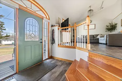 714 Creekside Cr, Duluth, MN 55811 - Photo 2