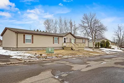 42 S Elder Dr, Duluth, MN 55810 - Photo 2