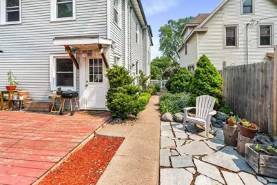 1319 E 6th St, Duluth, MN 55805 - Photo 48