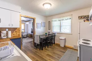 1229 E Sheridan St, Ely, MN 55731 - Photo 18