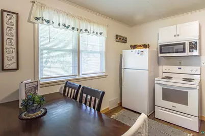 1229 E Sheridan St, Ely, MN 55731 - Photo 20