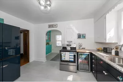 2203 Pennsylvania Ave, Superior, WI 54880 - Photo 6