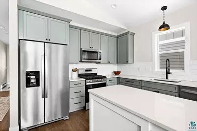 2236 Hoover St, Duluth, MN 55811 - Photo 10