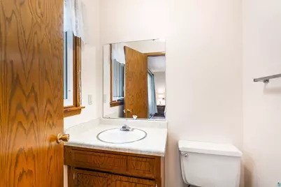 601 Glenwood St, Duluth, MN 55803 - Photo 24