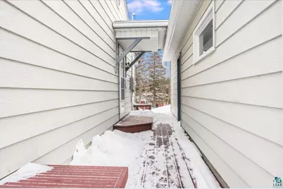 129 Artavia St, Duluth, MN 55811 - Photo 14