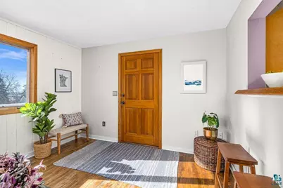 711 E 13th St, Duluth, MN 55805 - Photo 14