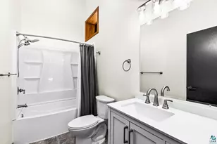 311 Hartley Hls Ln, Duluth, MN 55803 - Photo 78