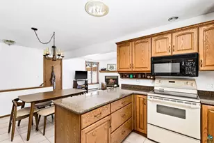 2009 Hutchinson Rd, Duluth, MN 55811 - Photo 16
