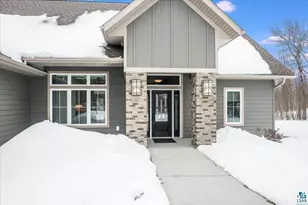 5005 Knotty Wood Ct, Hermantown, MN 55811 - Photo 4