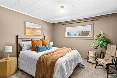 408 Summit Ave, Proctor, MN 55810 - Photo 14