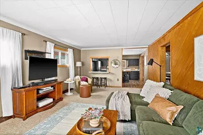 408 Summit Ave, Proctor, MN 55810 - Photo 4