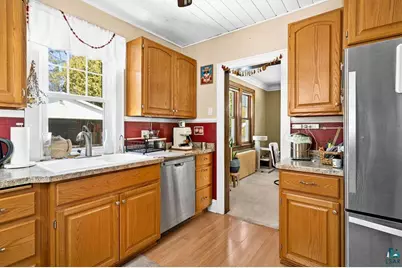 233 W Kent Rd, Duluth, MN 55812 - Photo 16