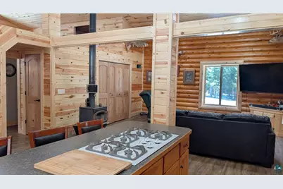 8854 River Rd, Angora, MN 55703 - Photo 6