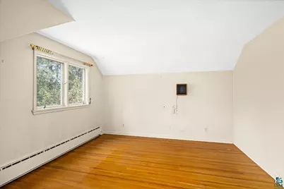 3621 E Superior St, Duluth, MN 55804 - Photo 26