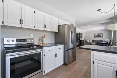 3921 Haines Rd, Hermantown, MN 55811 - Photo 12