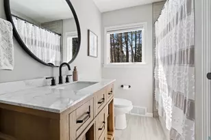 3921 Haines Rd, Hermantown, MN 55811 - Photo 18