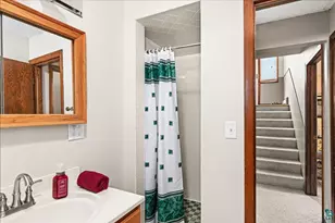 619 Leicester Ave, Duluth, MN 55803 - Photo 26