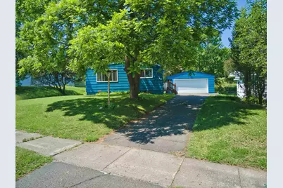 18 Banks Blvd, Silver Bay, MN 55614 - Photo 2