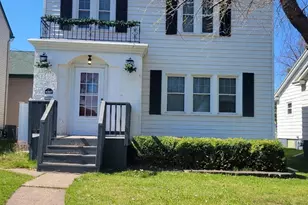 4327 W 5th St, Duluth, MN 55807 - Photo 2