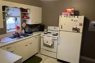 19 E Oxford St, Duluth, MN 55803 - Photo 6