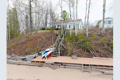 4107B Lake Park Rd, Ashland, WI 54806 - Photo 4