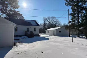 1111 N Robin Ave, Duluth, MN 55811 - Photo 6