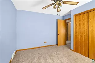 1902 Tyrol St, Duluth, MN 55811 - Photo 20