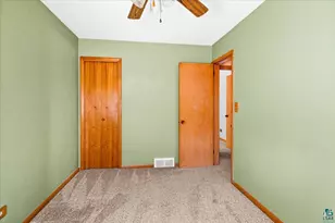 1902 Tyrol St, Duluth, MN 55811 - Photo 18