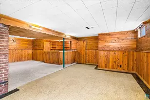 1902 Tyrol St, Duluth, MN 55811 - Photo 22