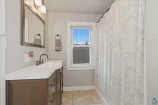 2201 Cumming Ave, Superior, WI 54880 - Photo 12