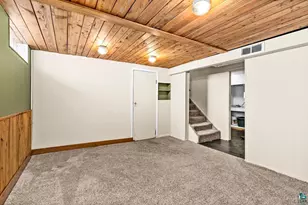 301 St Paul Ave, Duluth, MN 55803 - Photo 32