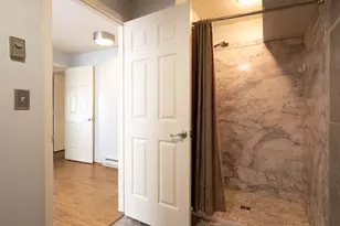1002 Martha St, Duluth, MN 55805 - Photo 40