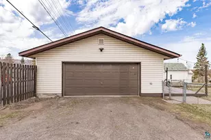 411 N 52nd Ave W, Duluth, MN 55807 - Photo 38