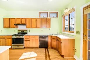 1118 E 6th St, Duluth, MN 55805 - Photo 14