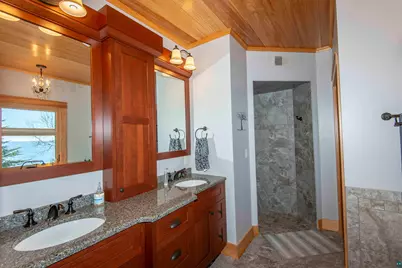 126 Harbor View Tr, Grand Marais, MN 55604 - Photo 32