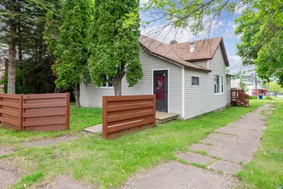 332 W Pine Street, Washburn, WI 54891 - Photo 2